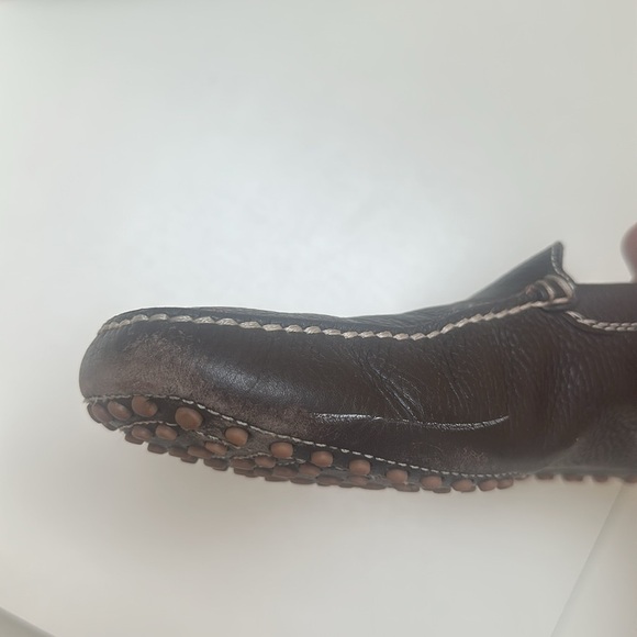 TOD’S LEATHER FLATS Size 10 - Picture 14 of 15